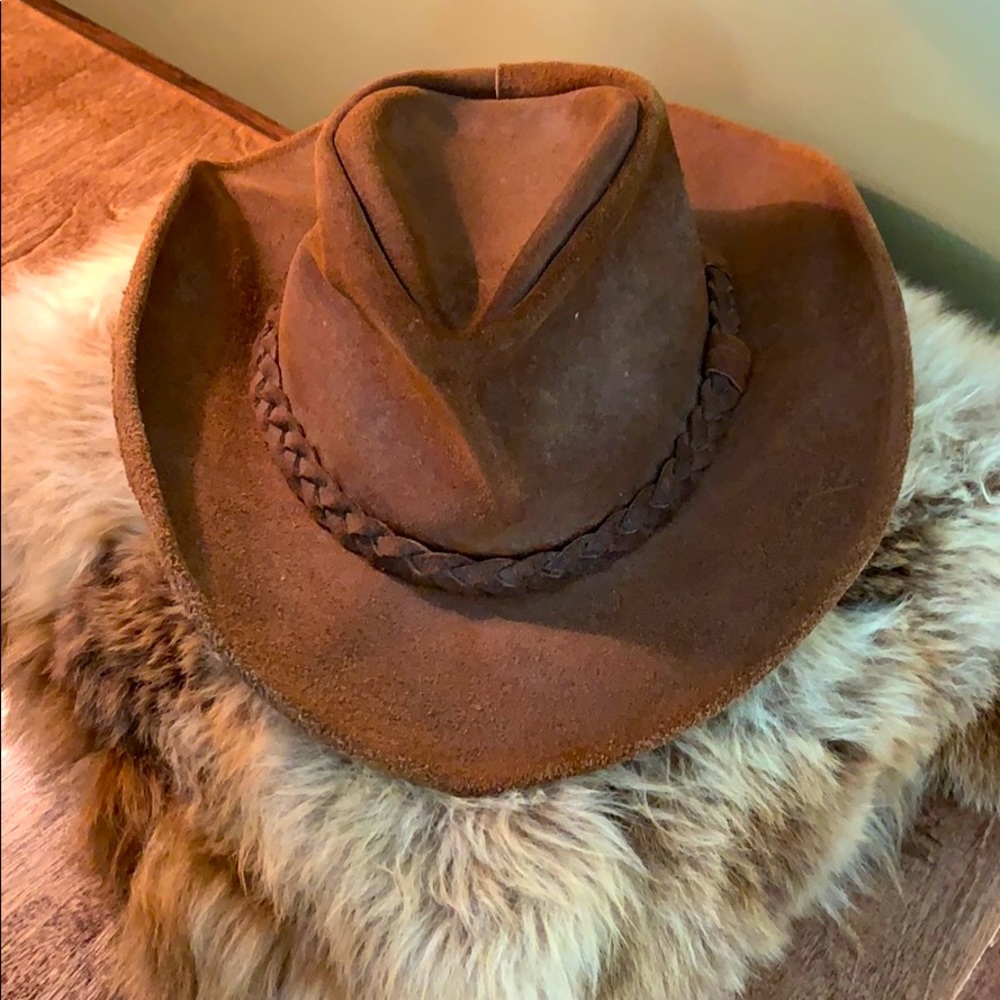 Now just $30! Vintage boho leather hat.